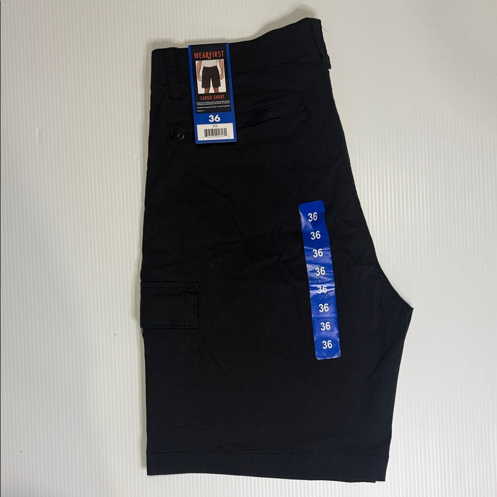 Wearfirst Men's Black Cargo Shorts Size 36